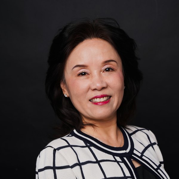 Yvonne Yang, Realtor at Compass